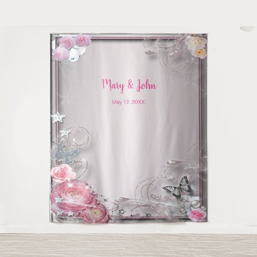 ピンクの花と蝶のウェディングバックドロップ タペストリー (正面)