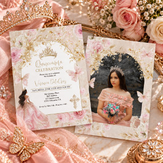 ピンクの花と蝶の金のティアラ Quinceañera 招待状