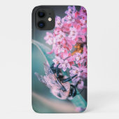 ピンクの花に止まる蜂 Case-Mate iPhoneケース (裏面)