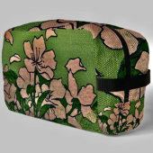 ピンクの花のカスケード ドップキット