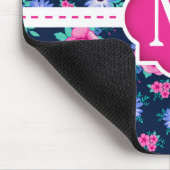 ピンクの花のバラパターンカスタムのモノグラム マウスパッド (コーナー)