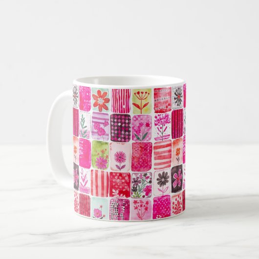 ピンクの花のパッチワーク コーヒーマグカップ (正面左)