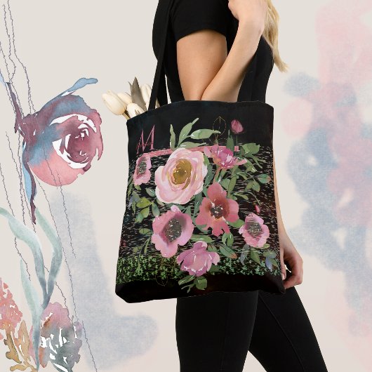 ピンクの花のブラック トートバッグ