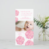 ピンクの花のベビーの誕生は写真カード感謝していしています サンキューカード (スタンド正面)