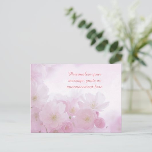 ピンクの花のメフェミニンッセパーソナライズされたージ、引用文 案内ポストカード (スタンド正面)