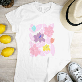 ピンクの花のモダンでかわいいファッション フェミニン Tシャツ