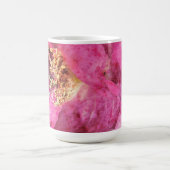 ピンクの花のラブ ユー モア コーヒーマグカップ (中央)