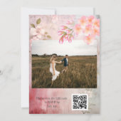 ピンクの花のロマンチックなQRコードウェディング 招待状 (裏面)
