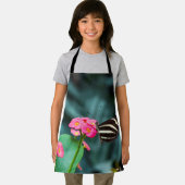 ピンクの花の上の美しい蝶 エプロン (インサイチュ)