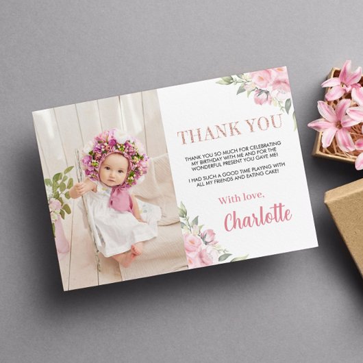 ピンクの花の女の子の誕生日写真ありがとうカード サンキューカード