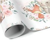 ピンクの花の森林ベビー動物の誕生日のシャワー ラッピングペーパー (ロールコーナー)