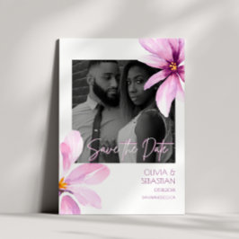 ピンクの花の水の色の白黒結婚写真 セーブザデート