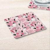 ピンクの花の美容製品パターン スクエアペーパーコースター (アングル)