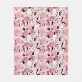 ピンクの花の美容製品パターン フリースブランケット (正面)