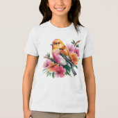 ピンクの花の鳥 トライブレンドＴシャツ (正面)