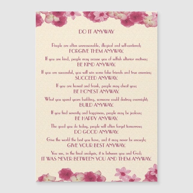 ピンクの花びらはそれをとにかくします (正面)