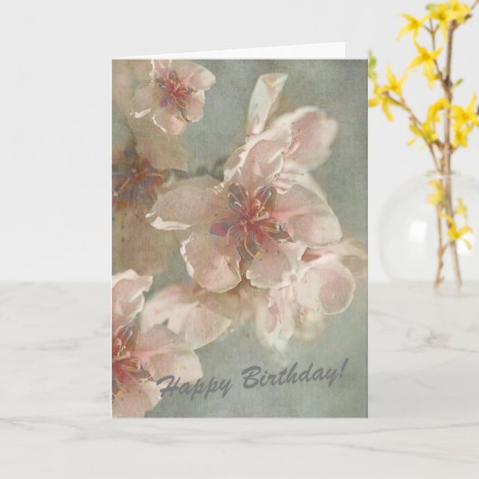 ピンクの花やさしい背景をパーソナライズ カード (黄色い花)