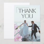 ピンクの花をあしらったシンプルな結婚式のお礼カード サンキューカード (正面/裏面)