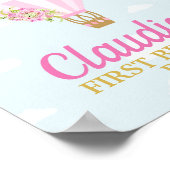 ピンクの花を持つピンクのホットエアバルーン誕生日 ポスター (角)