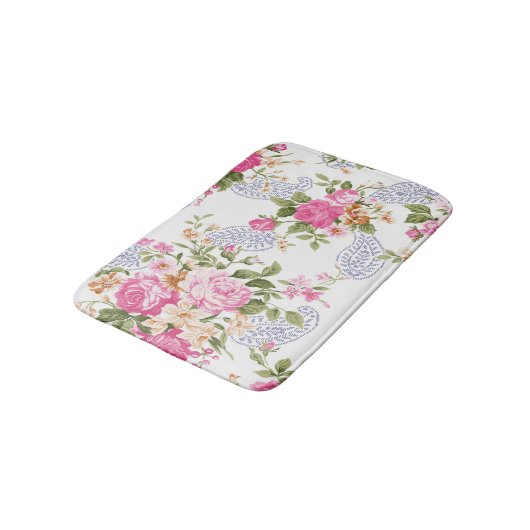 ピンクの花を編葉んだ バスマット (アングル)