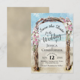 ピンクの花を飾った素朴なドリフトウッドビーチアーチのウェディング セーブザデート