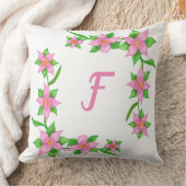 ピンクの花オングリーンつる植物モノグラムピロー クッション (ブランケット)