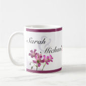 ピンクの花カップルのマグカップ コーヒーマグカップ (左)