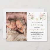 ピンクの花クロスガールズツインズ写真バプテスマ 招待状 (正面)