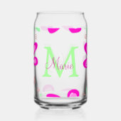 ピンクの花モノグラムの名前を追加する文字の緑の葉 ガラス缶 (裏面)