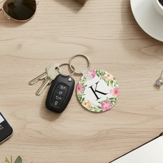 ピンクの花モノグラムイニシャル キーホルダー
