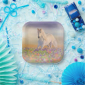 ピンクの花ランニングの草原を通してドリームホース ペーパープレート (パーティー)