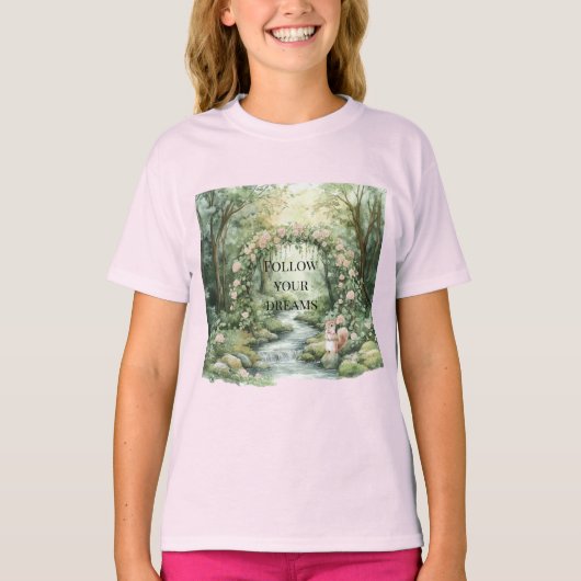 ピンクの花柄の森のリス Tシャツ (正面)