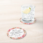 ピンクの花柄は私の飲み物を、私踊っています取りません! ラウンドペーパーコースター (インサイチュ)
