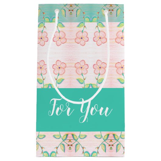 ピンクの花柄アクセント スモールペーパーバッグ (正面)