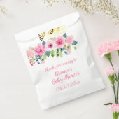 ピンクの花柄ガールベビーシャワー フェイバーバッグ (封をした状態)