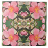ピンクの花柄 タイル (正面)