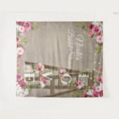 ピンクの花模様のはしご付きの素朴なウェディングシャワーテーブルセンタープレス タペストリー (正面(横))