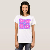 ピンクの花模様 Tシャツ (正面フル)