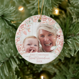 ピンクの花輪のひいおばあちゃん初のクリスマス セラミックオーナメント