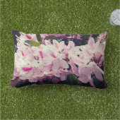 ピンクの花 アウトドアクッション (芝生)