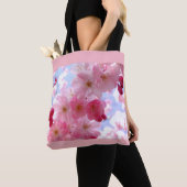 ピンクの花 トートバッグ (クローズアップ)