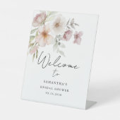 ピンクの花 ブライダルシャワーのウェルカムボード 台座サイン (正面)