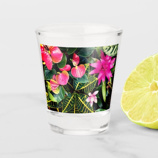 ピンクの花、熱帯植物 ショットグラス (正面)