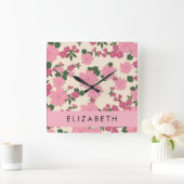 ピンクの花、花のパターン、あなたの名前 スクエア壁時計 (ホーム)