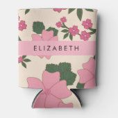 ピンクの花、花のパターン、あなたの名前 缶クーラー (正面)