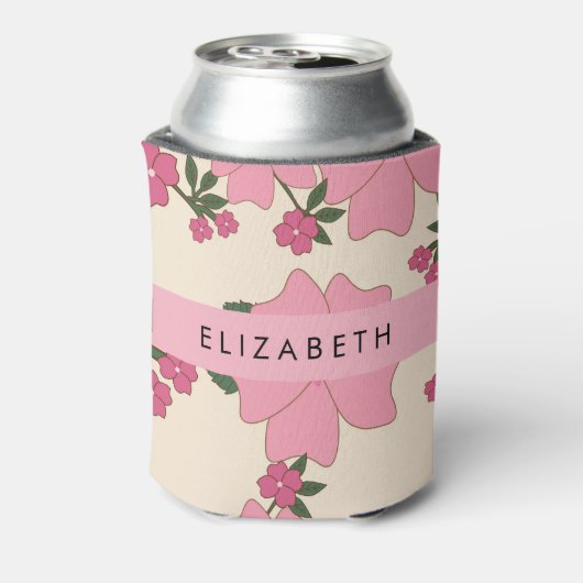 ピンクの花、花のパターン、あなたの名前 缶クーラー (缶裏面)