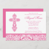 ピンクの華美な十字のダマスク織の女の子の最初聖餐式 招待状 (正面/裏面)