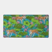 ピンクの蓮の池の虎 デスクマット (正面)