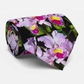 ピンクの蘭のcattleyaのtrianaeの花 ネクタイ (ロール)