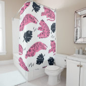 ピンクの虎はいろいろな位置にいる。熱帯リーア シャワーカーテン (インサイチュ)